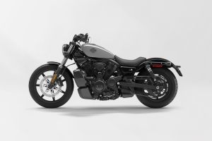 Front Right View of Nightster