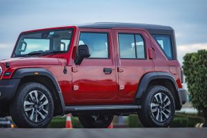 Mahindra Thar ROXX Stealth Black Colour