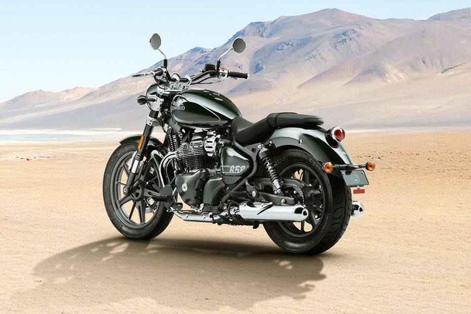 Rear Left View of Super Meteor 650