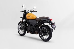 Rear Left View of X440