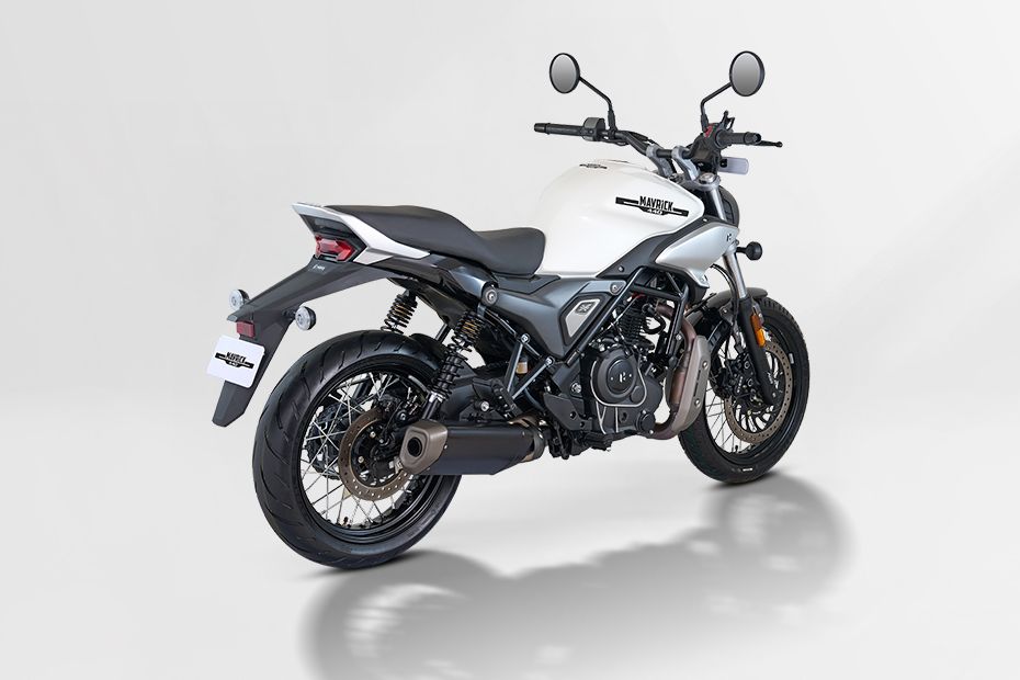 Rear Right View of Mavrick 440