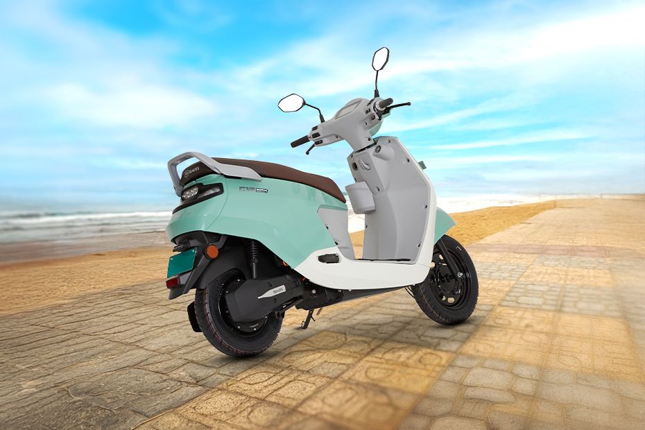 Rear Right View of Max C12