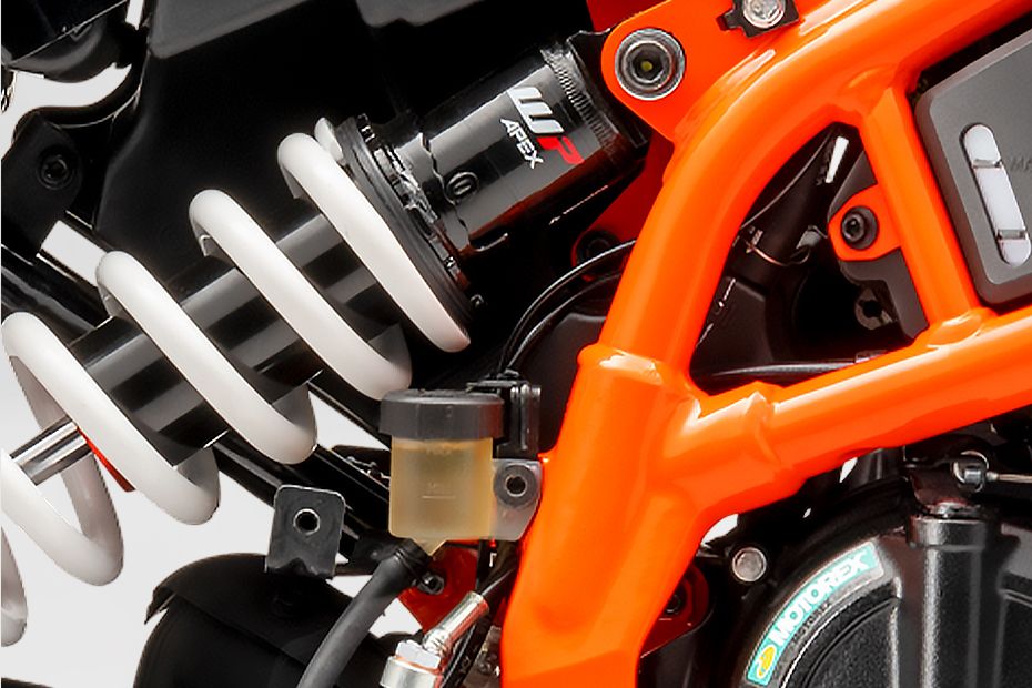 Rear Suspension View of 390 Enduro R