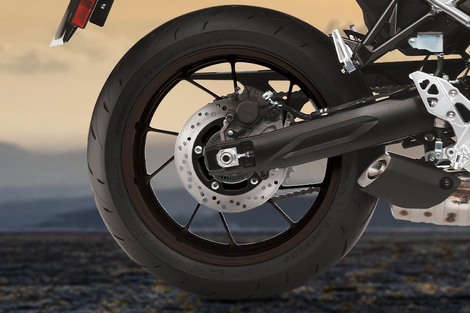 Rear Tyre View of GSX-8R