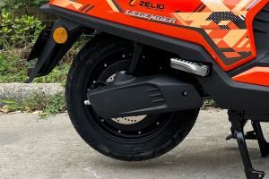 Rear Tyre View of Legender