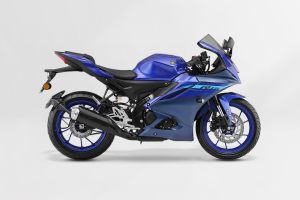 Right Side View of R15 V4