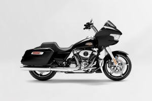 Right Side View of Road Glide