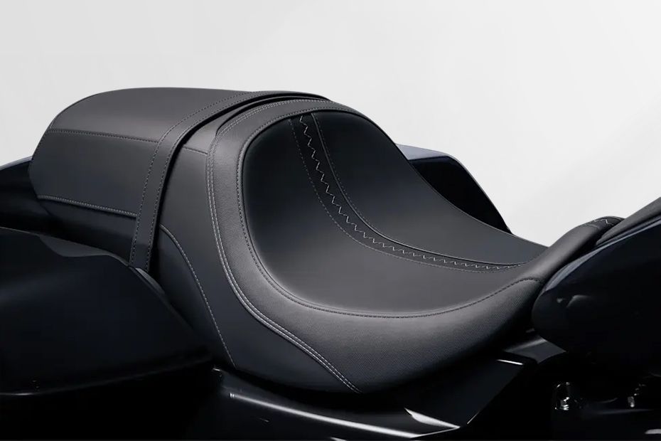 Seat of Road Glide