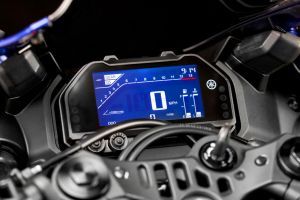 Speedometer of 2025 R3