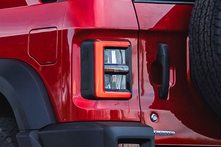 Tail lamp Image of Thar ROXX