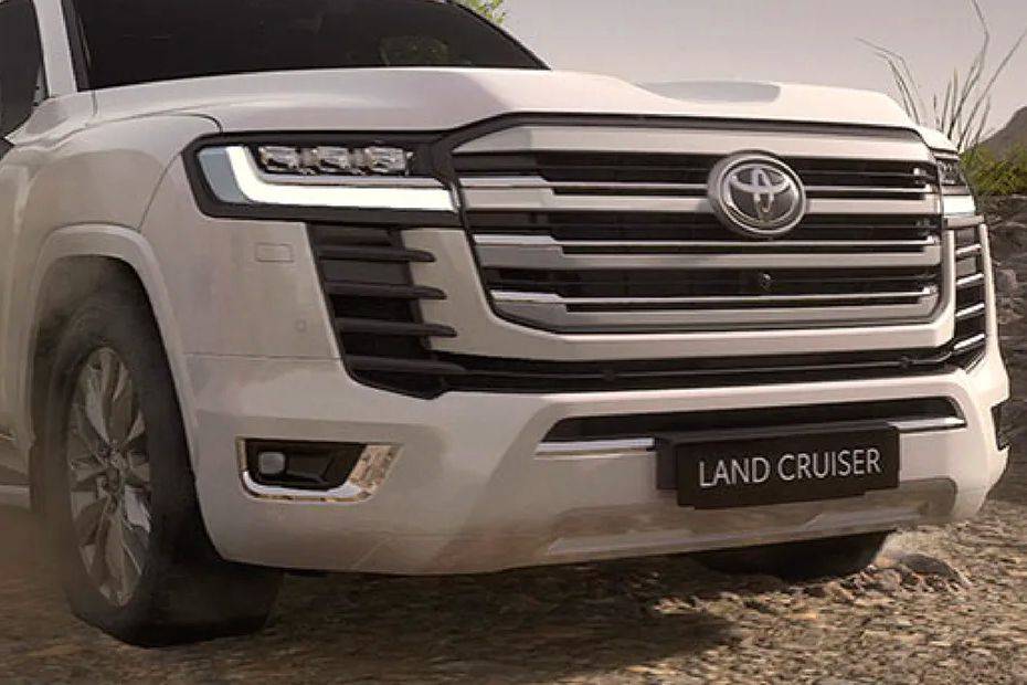 Bumper Image of Land Cruiser 300