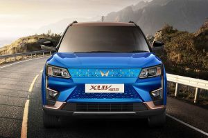 Front Image of XUV400 EV