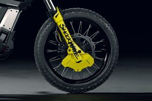 Front Tyre View of Shockwave
