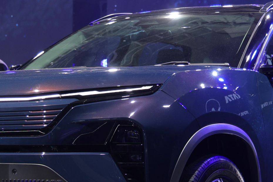 Headlamp Image of Harrier EV