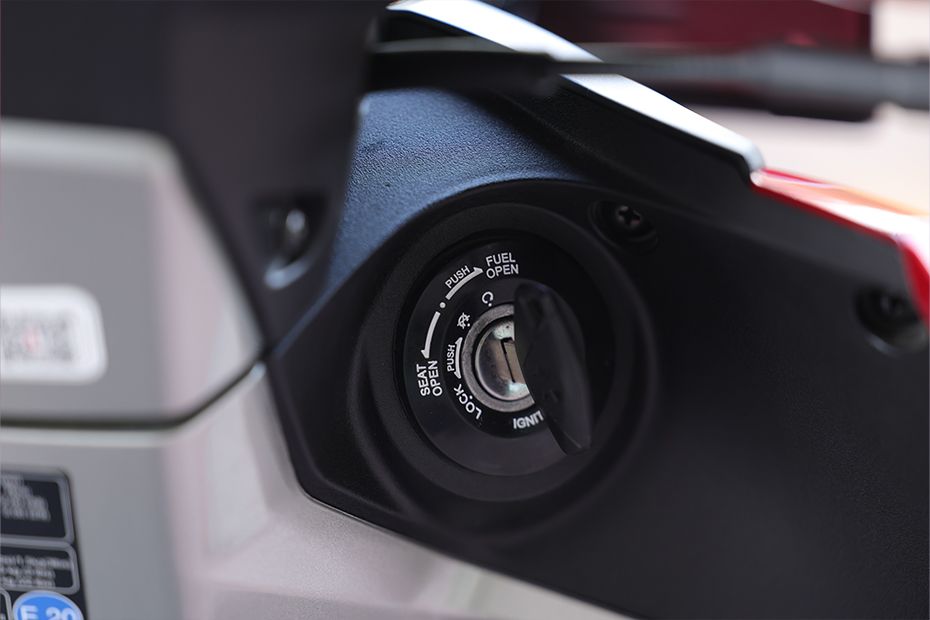 Ignition View of Xoom 125