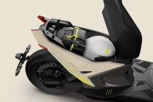 Seat Storage Side View of Tesseract