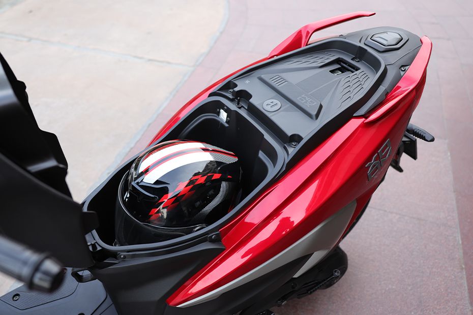 Seat Storage Side View of Xoom 125