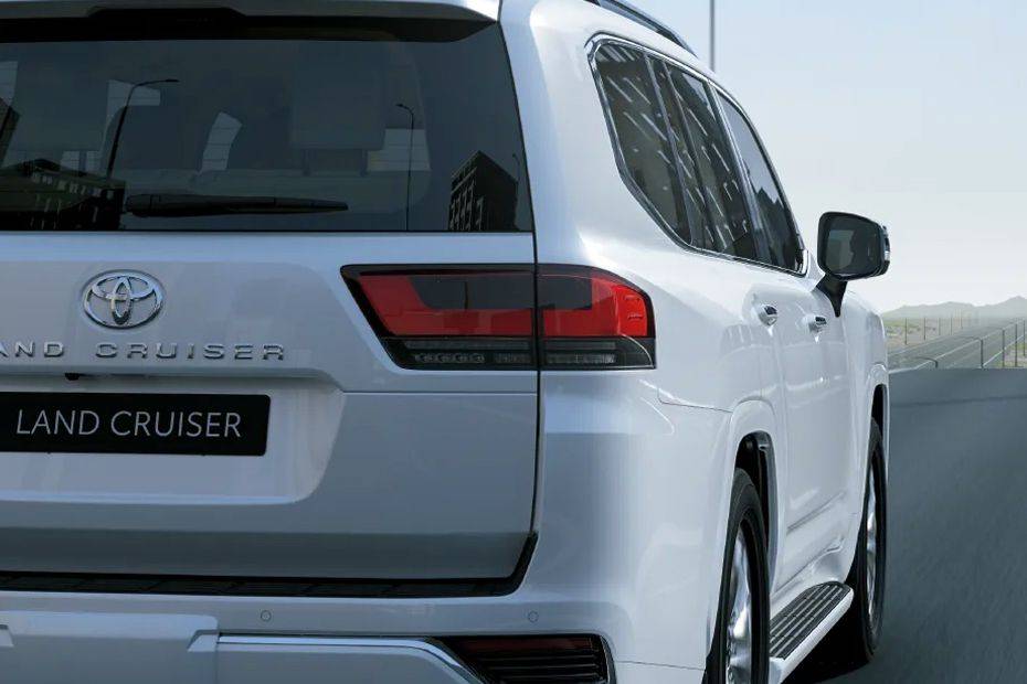 Tail lamp Image of Land Cruiser 300