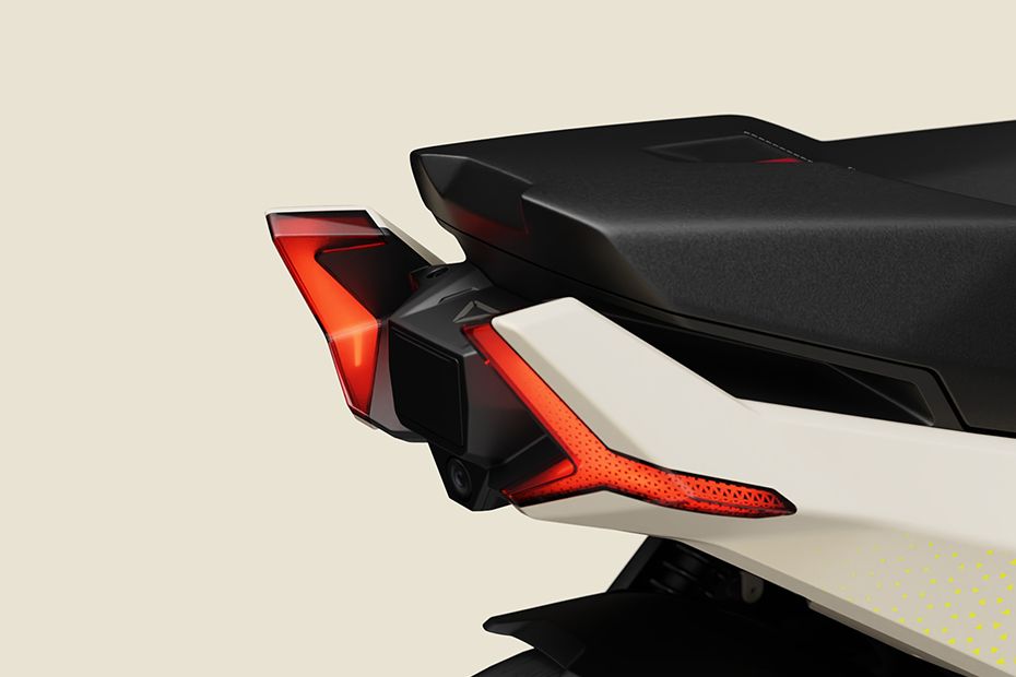 Tail Light of Tesseract