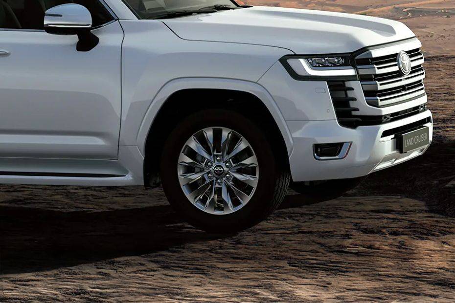 Wheel arch Image of Land Cruiser 300