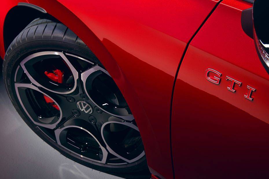 Wheel arch Image of Golf GTI