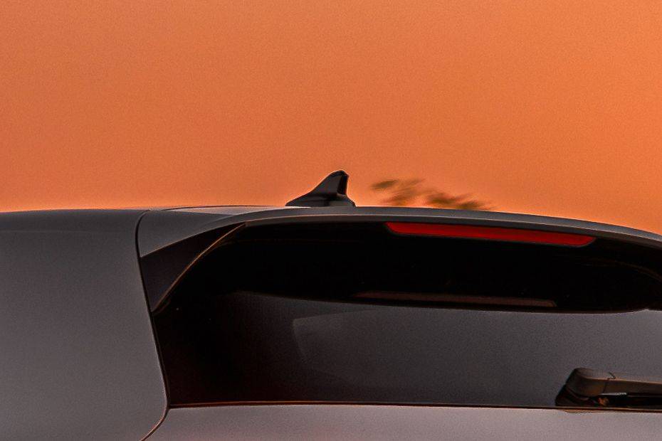 Antenna view Image of Golf GTI