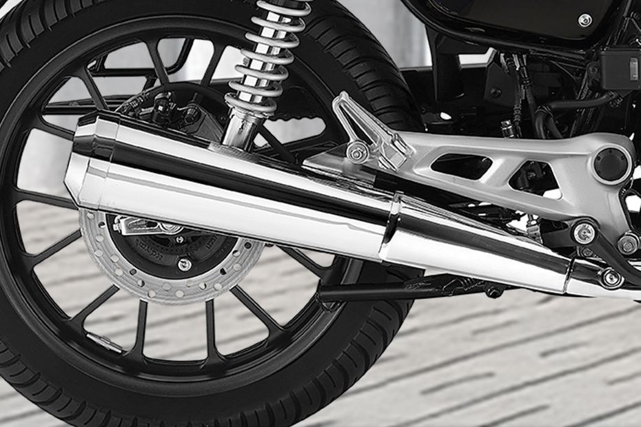 Exhaust View of Hness CB350