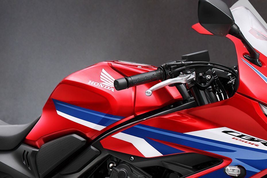 Fuel tank of CBR650R