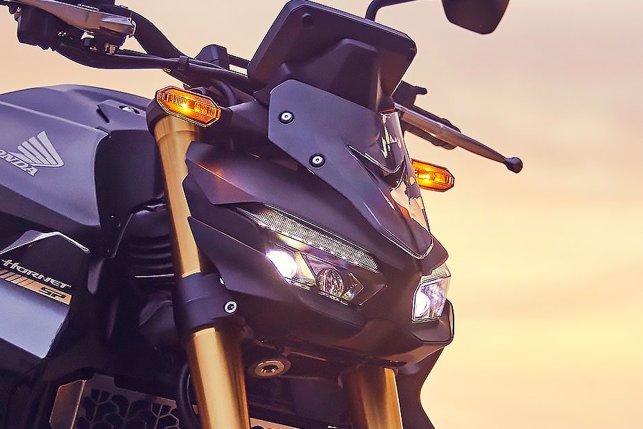 Head Light of CB1000 Hornet SP