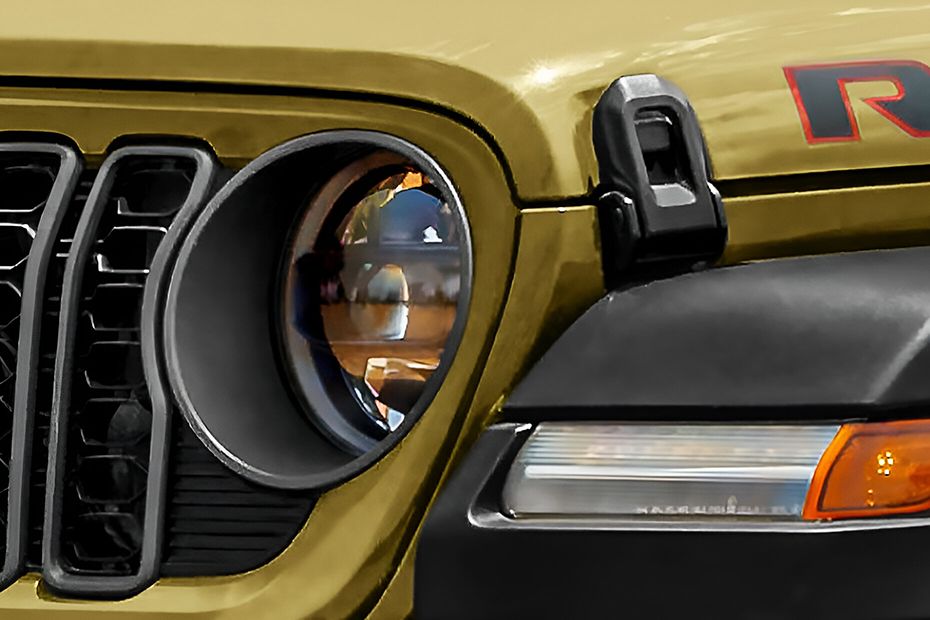 Headlamp Image of Wrangler