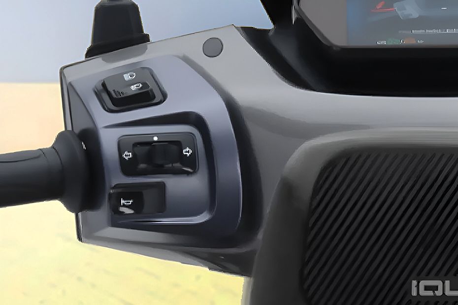 Indicator Controller of iQube