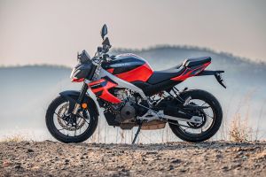 Left Side View of Tuono 457