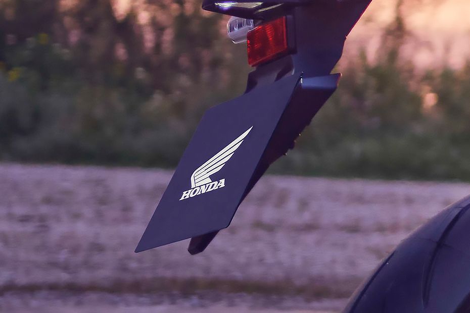 Number Plate of CB1000 Hornet SP