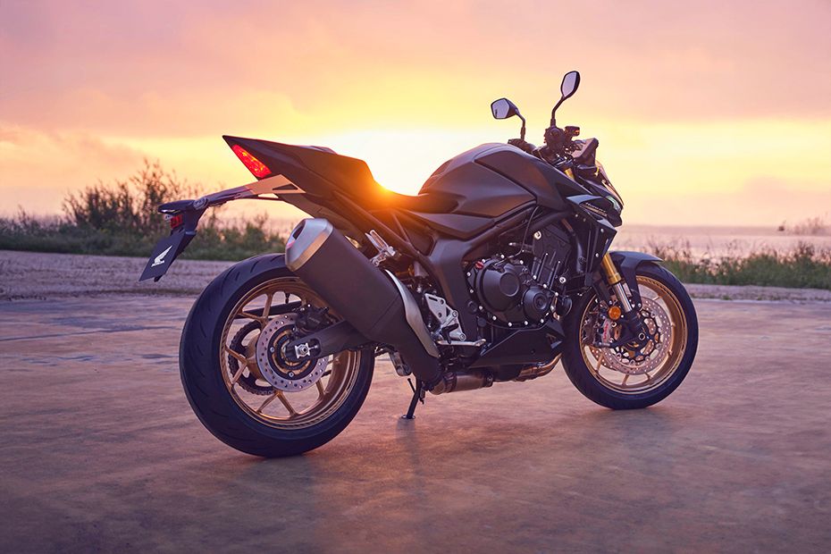 Rear Right View of CB1000 Hornet SP