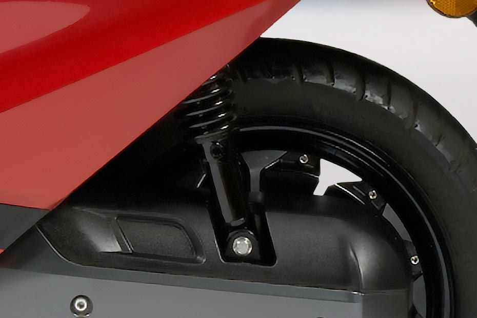 Rear Suspension View of Sigilo