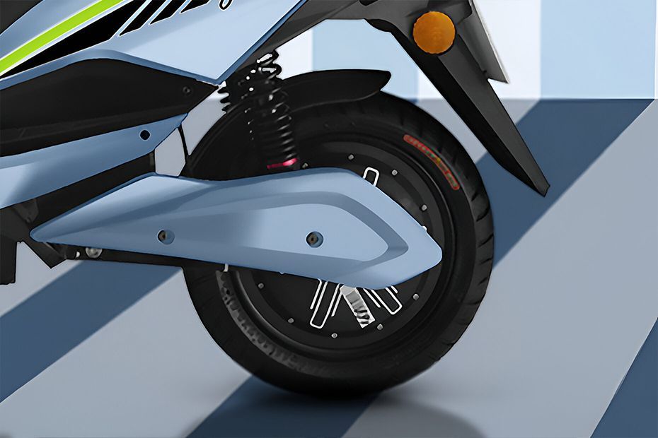 Rear Tyre View of Jaunty S