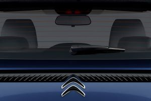 Rear Wiper Image of Aircross