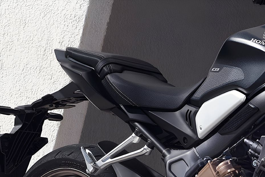 Seat of CB650R