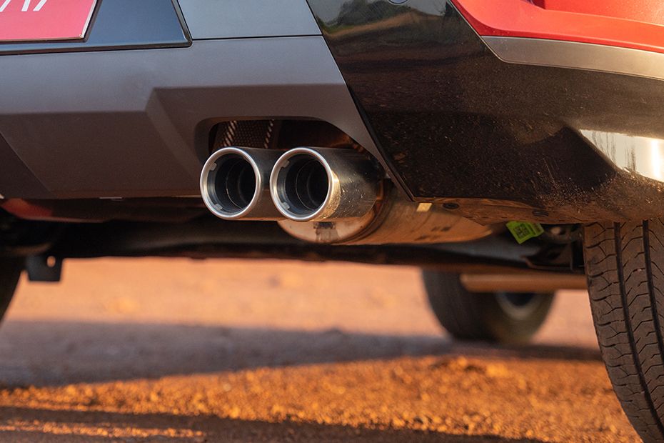 Exhaust tip Image of Venue N Line