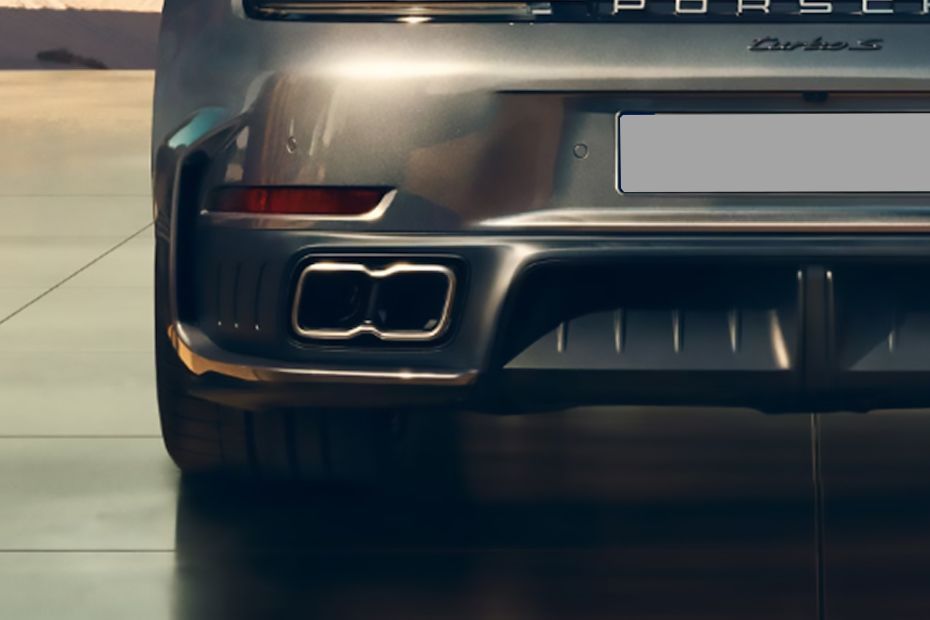 Exhaust tip Image of 911
