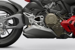 Exhaust View of Streetfighter V4