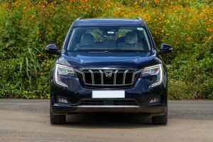 Front Image of XUV700