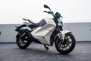 Front Right View of T 30