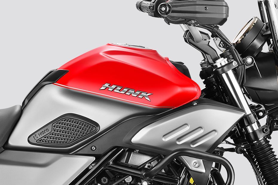 Fuel tank of Hunk 440 SX