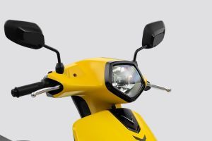 Head Light of Vento S