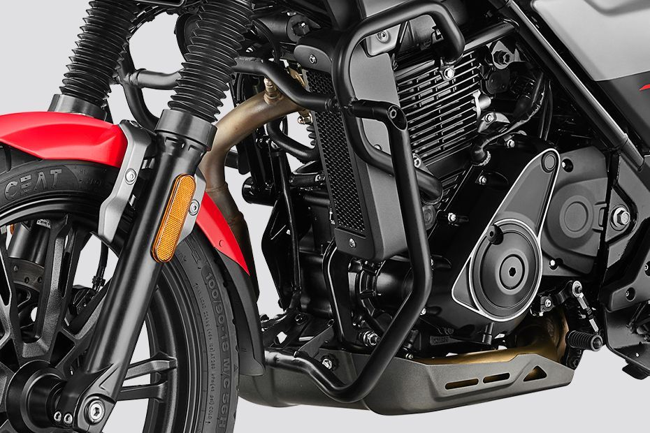 Leg Guard View of Hunk 440 SX
