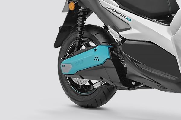 Yamaha AEROX-E, Estimated Price Rs 2.90 Lakh, Launch Date 2025, Specs,  Images, News, Mileage @ ZigWheels