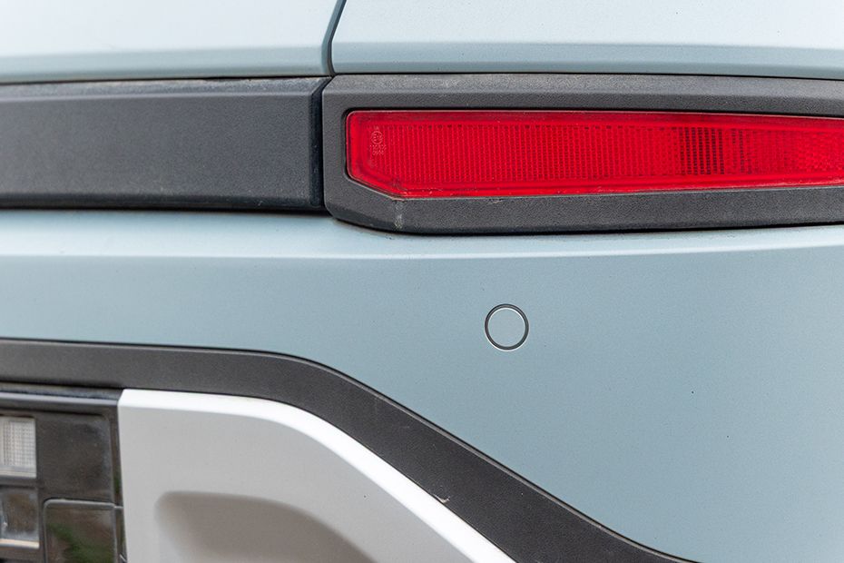 Rear Parking Sensors Top View Image of Creta Electric