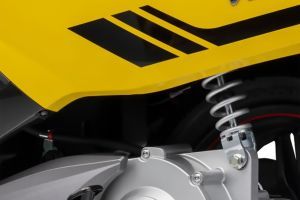 Rear Suspension View of Vento S