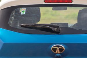 Rear Wiper Image of Punch
